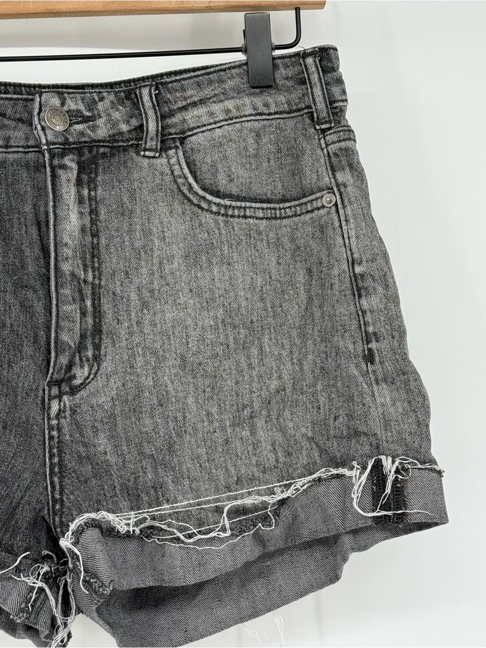 Anthropologie Pilcro Signature High Rise Shorts Colorblock Faded Black Grey 29 - Picture 12 of 15